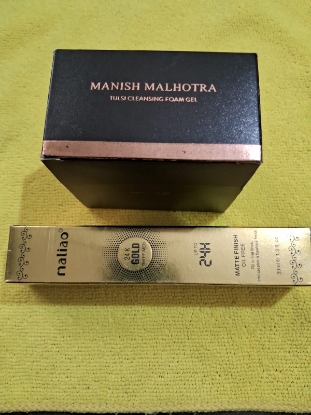 Picture of Manish Malhotra Tulsi Cleansing