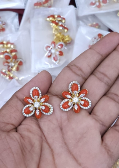 Picture of Crystal Shine Studs