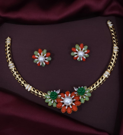 Picture of Royal Radiance Necklace