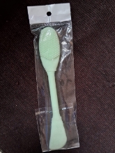 Picture of Face Mask Brush