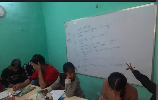 Picture of ONLINE TUITIONS